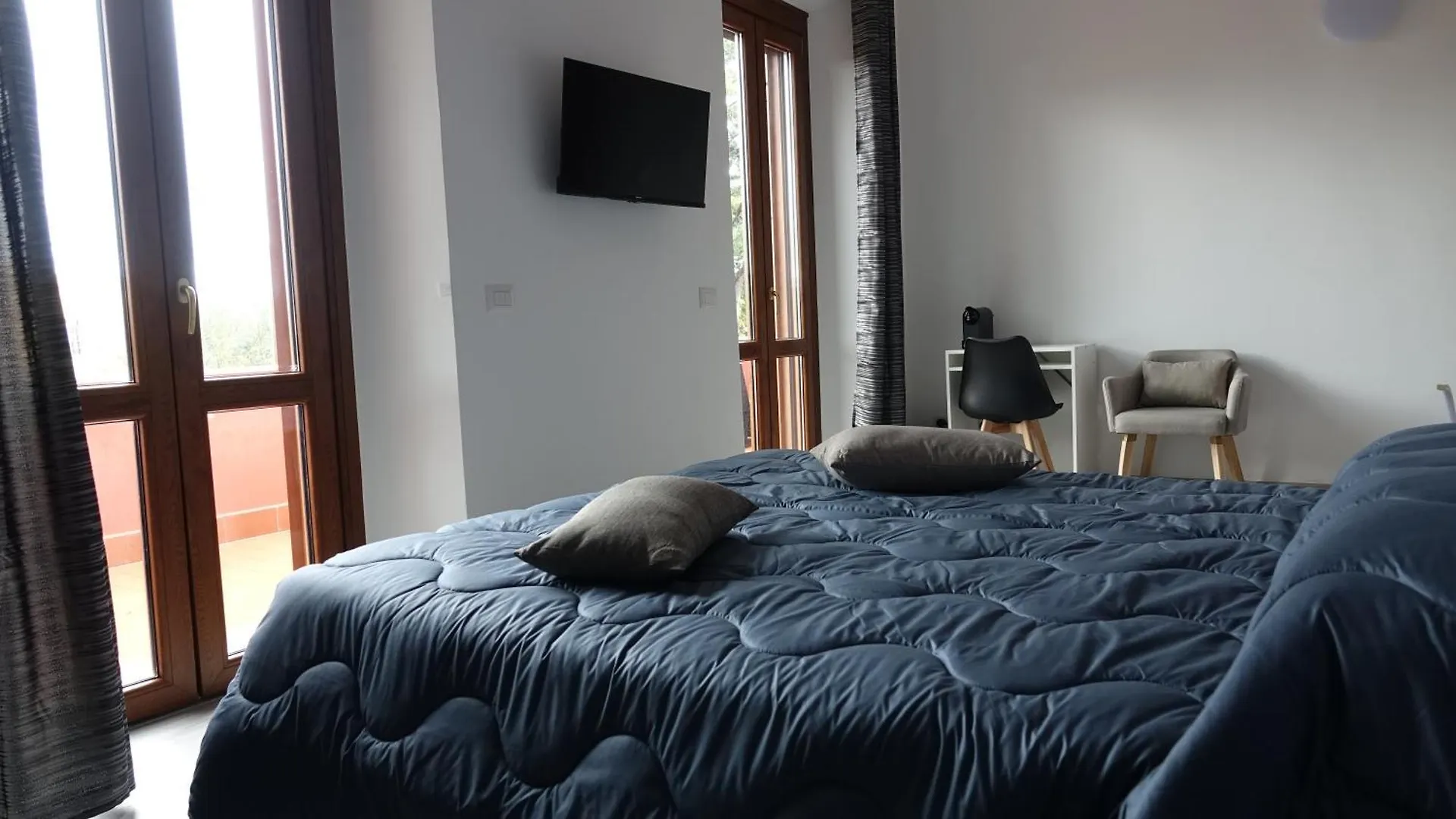 Podere Monfalcone Guest House Fiumicino Italy