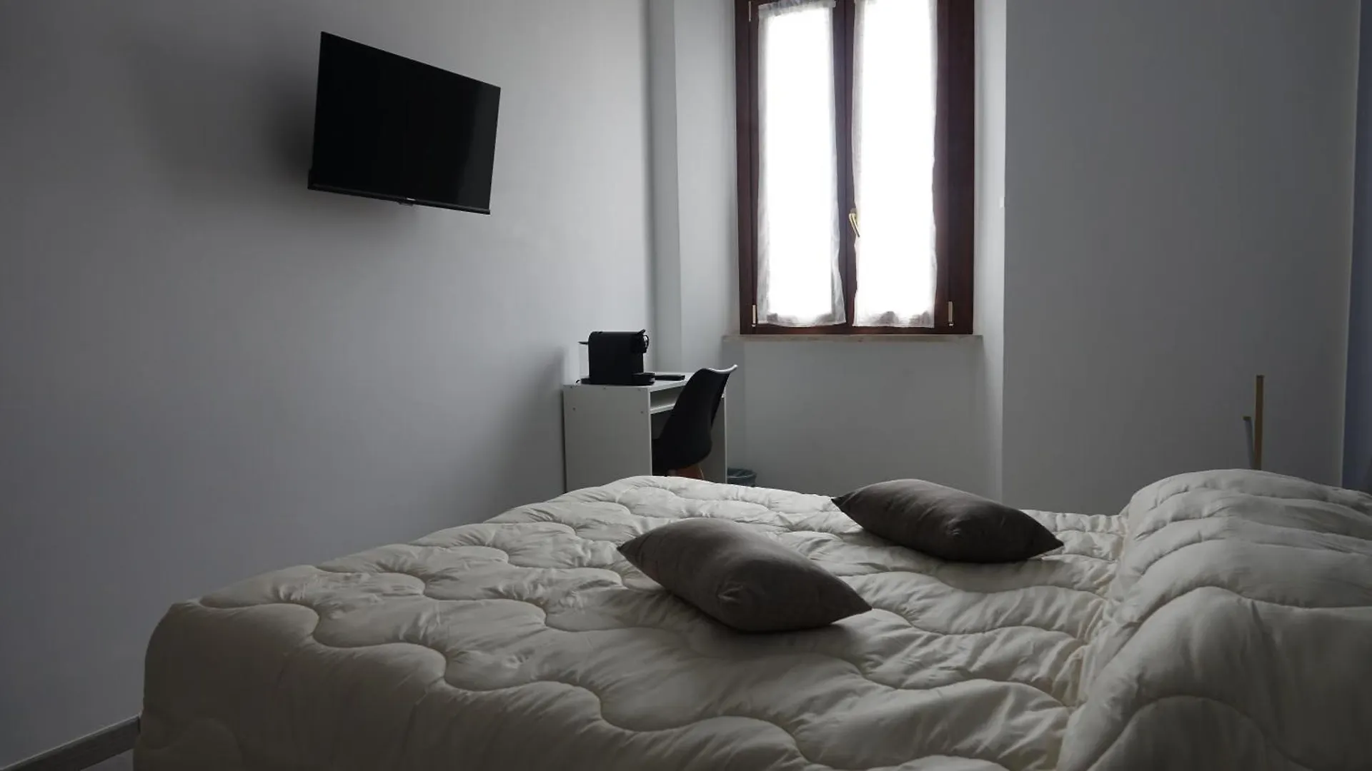 Podere Monfalcone Guest House Fiumicino